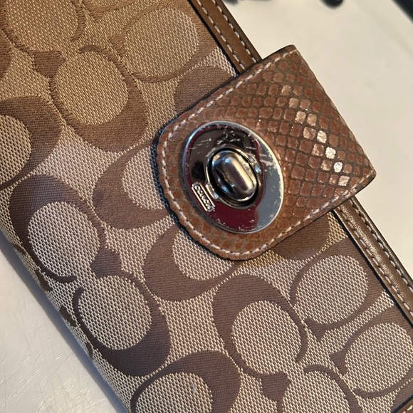 Coach Brown Signature Wallet viintge - Picture 3 of 7